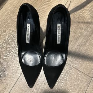 Manolo Blahnik Suede pump/heel